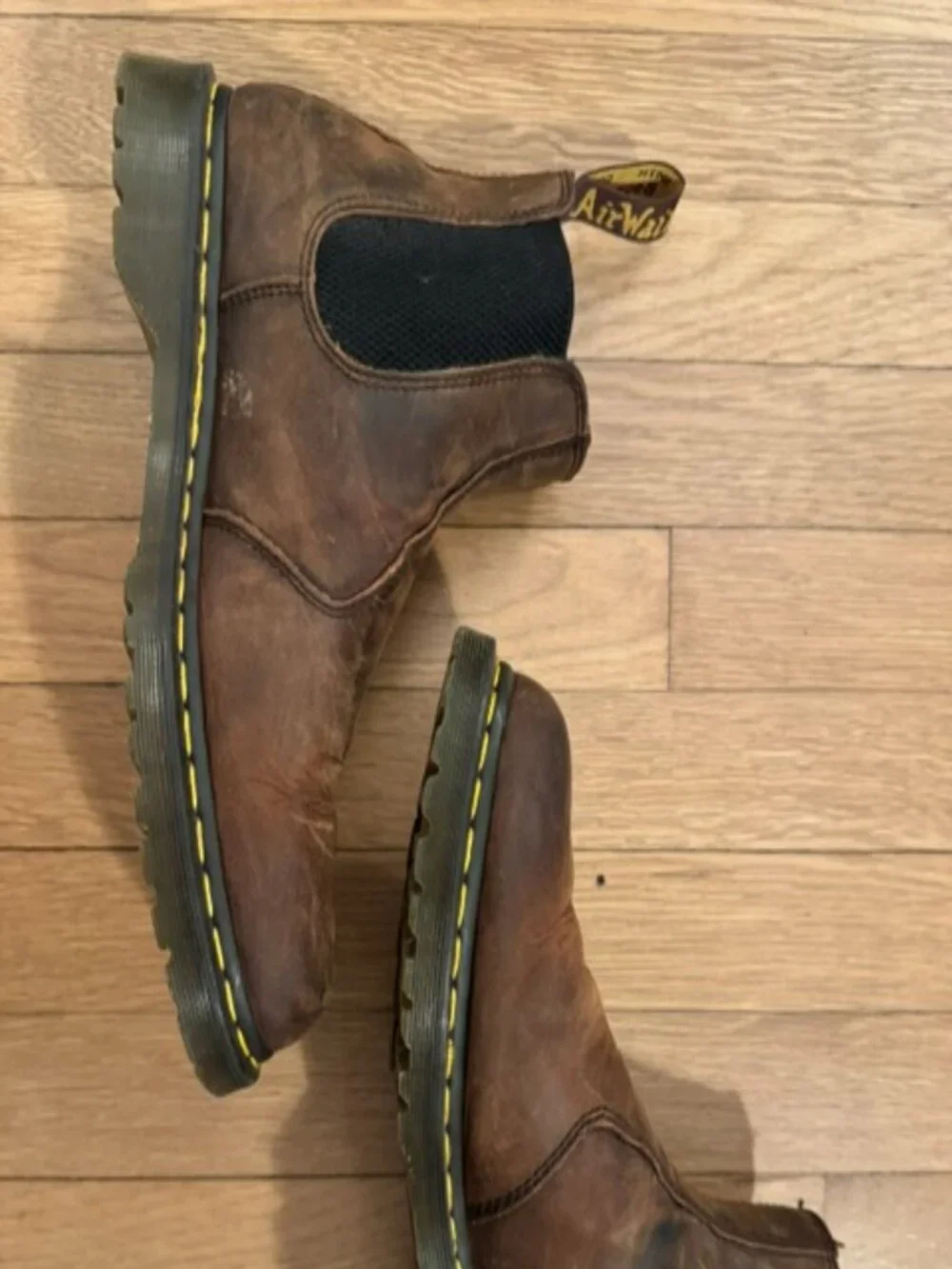 Dr. Martens Chelsea Boots Chestnut Brown Men's US10